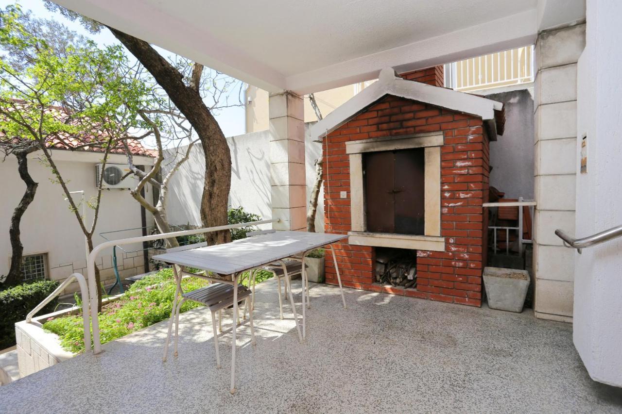 Apartments With A Parking Space Makarska - 9506 Exterior foto